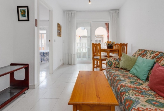 Reventa - Apartamento / piso - Torrevieja - El Acequión - Los Náufragos