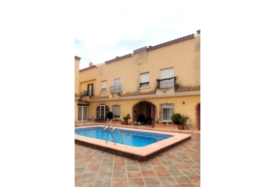 Rynek Wtórny - Bliźniak - Santa Pola