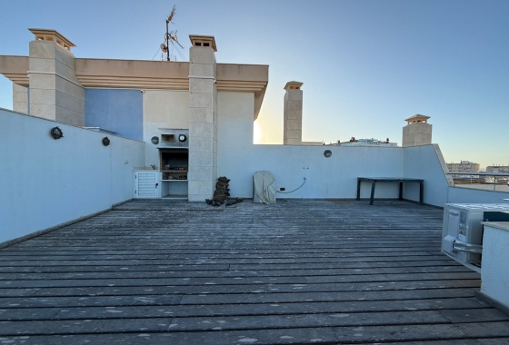 Rynek Wtórny - Poddasze - Torrevieja - Torrelamata - La Mata