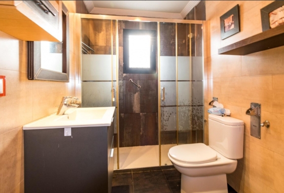 Resale - Villa - Torrevieja - La Siesta - El Salado -  Torreta