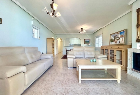 Resale - Villa - Orihuela Costa - Cabo roig - La Zenia