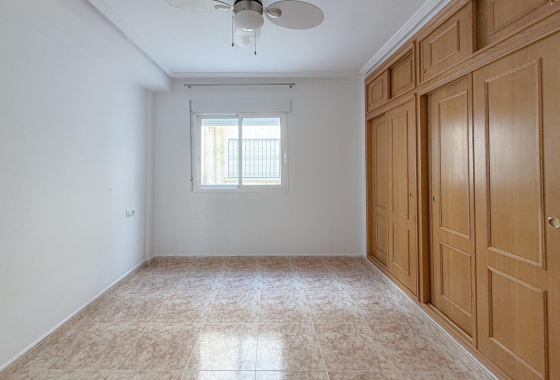 Rynek Wtórny - Apartament - Punta Prima