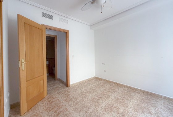 Rynek Wtórny - Apartament - Punta Prima