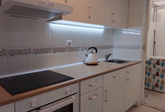 Rynek Wtórny - Bungalow - Orihuela Costa - La Zenia