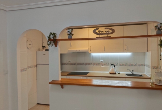 Rynek Wtórny - Bungalow - Orihuela Costa - La Zenia