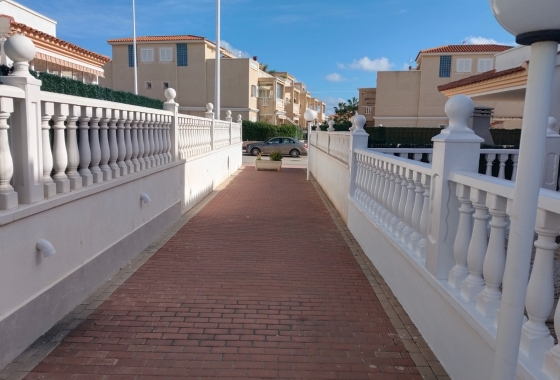 Rynek Wtórny - Bungalow - Orihuela Costa - La Zenia