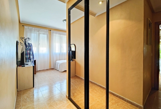 Rynek Wtórny - Willa - Torrevieja - Nueva Torrevieja - Aguas Nuevas