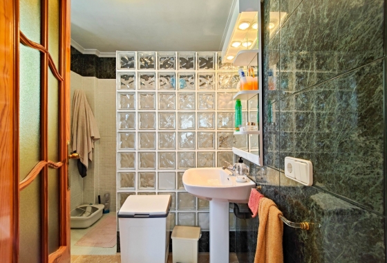 Rynek Wtórny - Willa - Torrevieja - Nueva Torrevieja - Aguas Nuevas