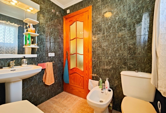 Rynek Wtórny - Willa - Torrevieja - Nueva Torrevieja - Aguas Nuevas