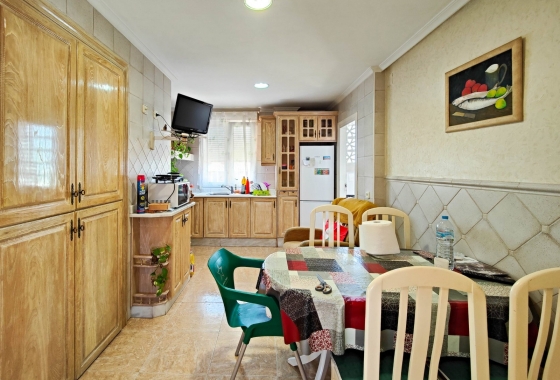 Rynek Wtórny - Willa - Torrevieja - Nueva Torrevieja - Aguas Nuevas