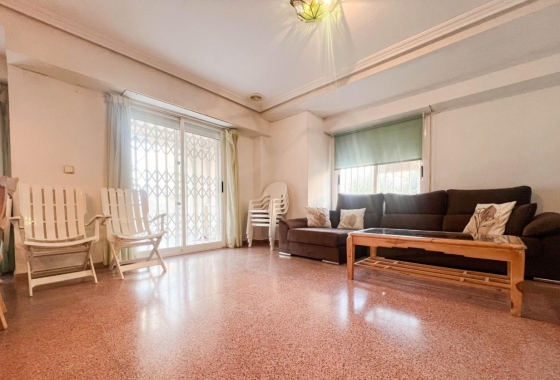 Rynek Wtórny - Bliźniak - Santa Pola