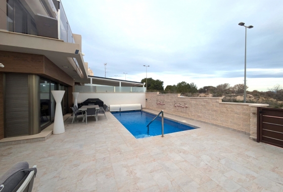 Reventa - Villa - Orihuela Costa - Villamartín