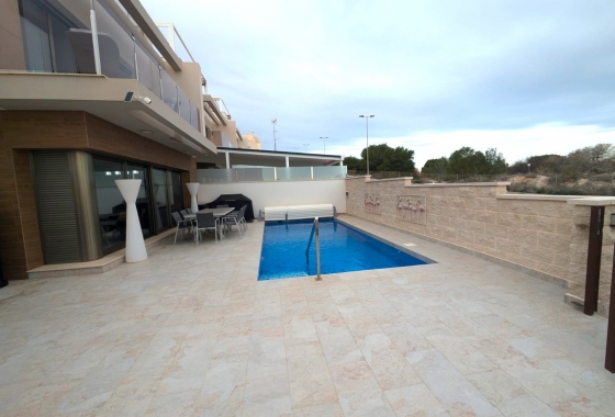 Reventa - Villa - Orihuela Costa - Villamartín