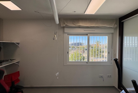 Rynek Wtórny - Bliźniak - Torrevieja - Nueva Torrevieja - Aguas Nuevas