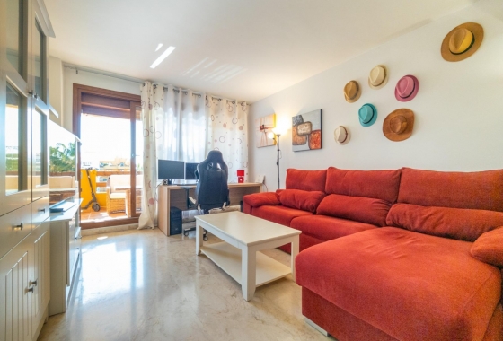 Resale - Apartment / flat - Punta Prima
