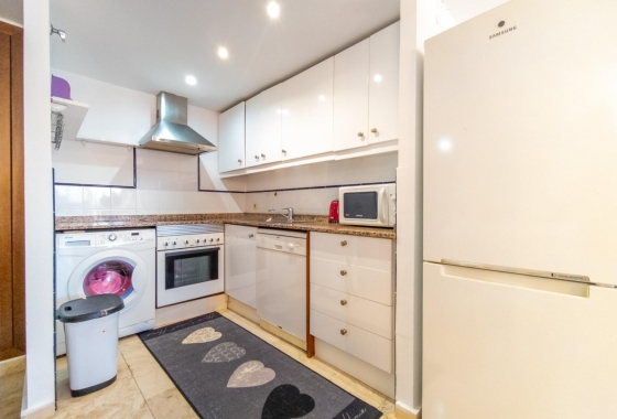 Resale - Apartment / flat - Punta Prima