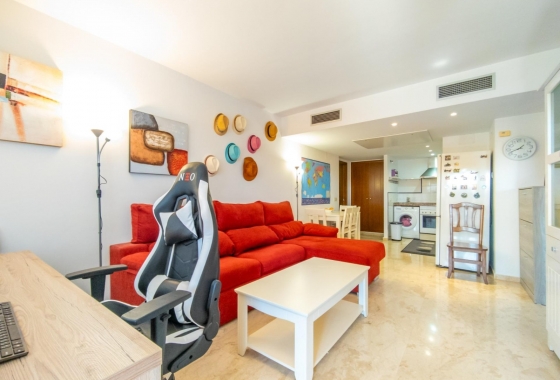 Resale - Apartment / flat - Punta Prima