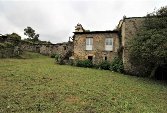 Rynek Wtórny - Pałac - San Isidro