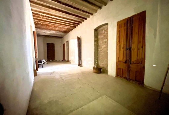 Rynek Wtórny - Kamienica - Pinoso - Centrum