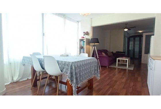 Reventa - Apartamento / piso - San Juan de Alicante