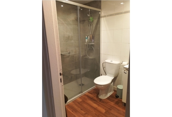 Reventa - Apartamento / piso - San Juan de Alicante