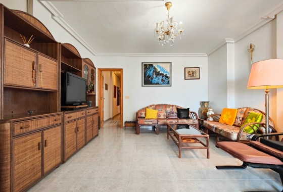 Rynek Wtórny - Poddasze - Torrevieja - Playa del Cura