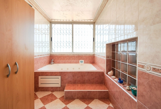 Rynek Wtórny - Poddasze - Torrevieja - Playa del Cura