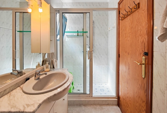 Rynek Wtórny - Poddasze - Torrevieja - Playa del Cura