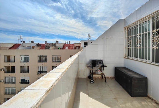 Rynek Wtórny - Poddasze - Torrevieja - Playa del Cura