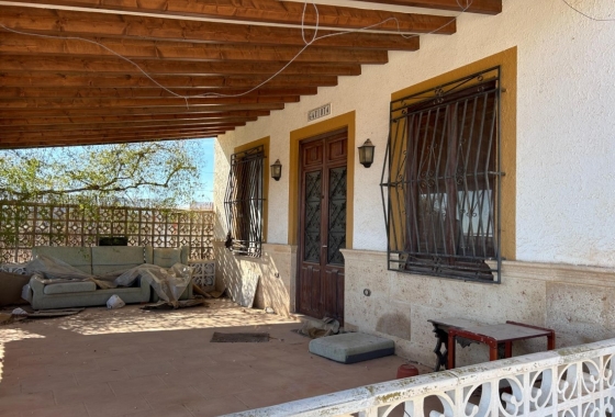 Rynek Wtórny - Willa - Novelda