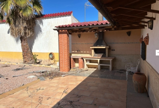 Rynek Wtórny - Willa - Novelda