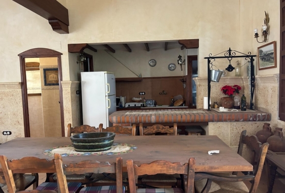 Rynek Wtórny - Willa - Novelda