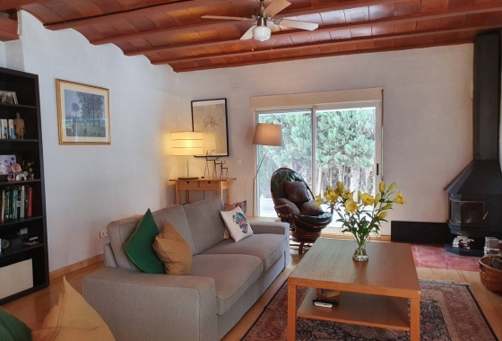 Rynek Wtórny - Willa - Castalla