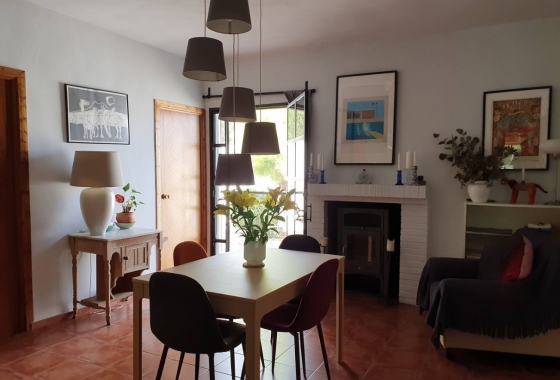 Rynek Wtórny - Willa - Castalla