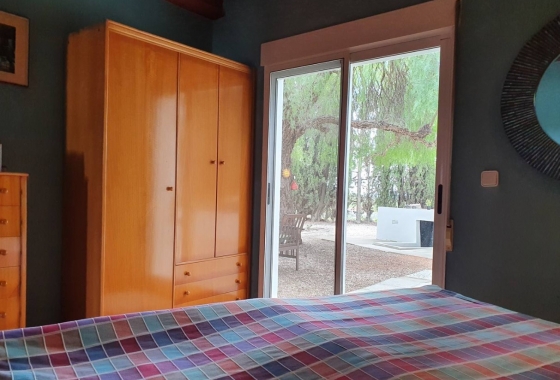 Rynek Wtórny - Willa - Castalla