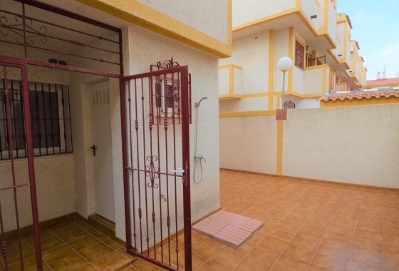 Resale - town house - Orihuela Costa - Playa Flamenca