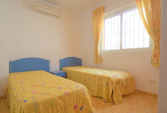 Resale - town house - Orihuela Costa - Playa Flamenca
