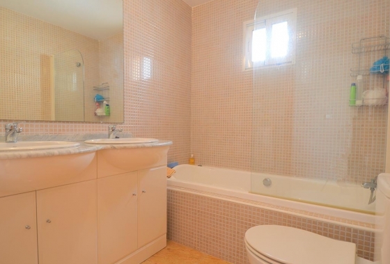 Resale - town house - Orihuela Costa - Playa Flamenca