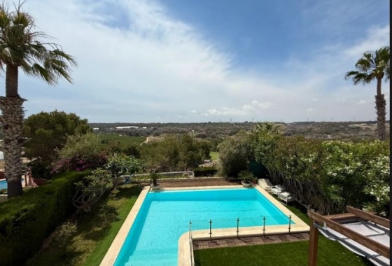 Reventa - Villa - Orihuela Costa - Las Colinas Golf