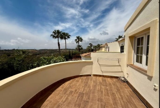 Reventa - Villa - Orihuela Costa - Las Colinas Golf