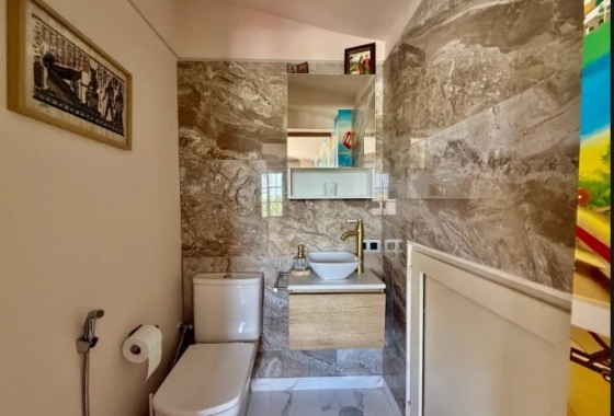 Reventa - Villa - Orihuela Costa - Las Colinas Golf