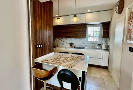 Reventa - Villa - Orihuela Costa - Las Colinas Golf