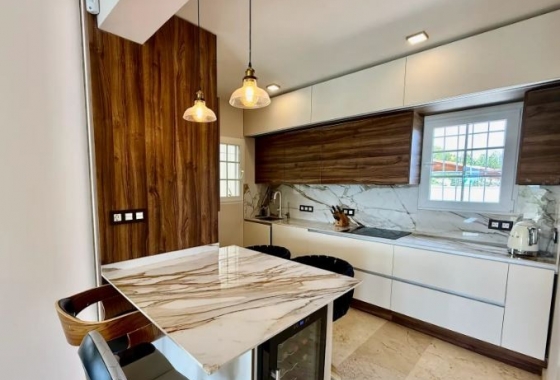 Reventa - Villa - Orihuela Costa - Las Colinas Golf