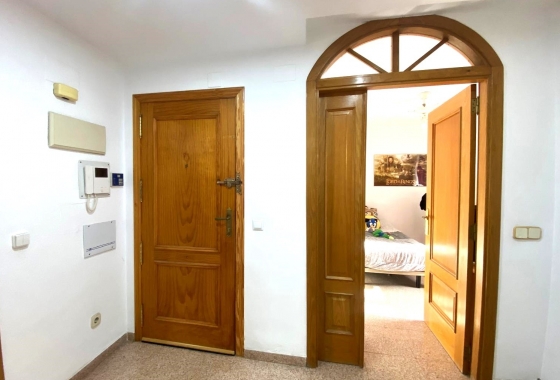 Rynek Wtórny - Poddasze - Alicante - Carolinas Bajas