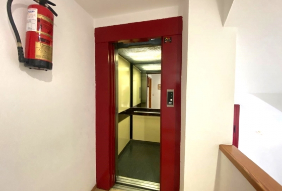 Rynek Wtórny - Poddasze - Alicante - Carolinas Bajas