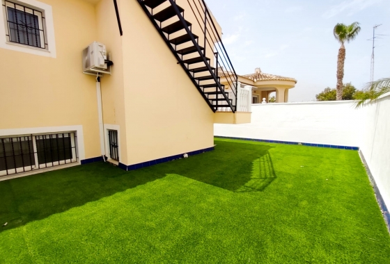 Rynek Wtórny - Bliźniak - Benijofar