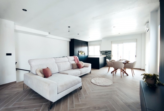 Rynek Wtórny - Bliźniak - Benijofar