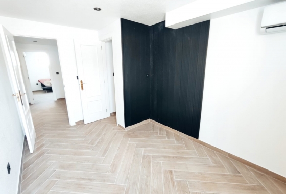 Rynek Wtórny - Bliźniak - Benijofar