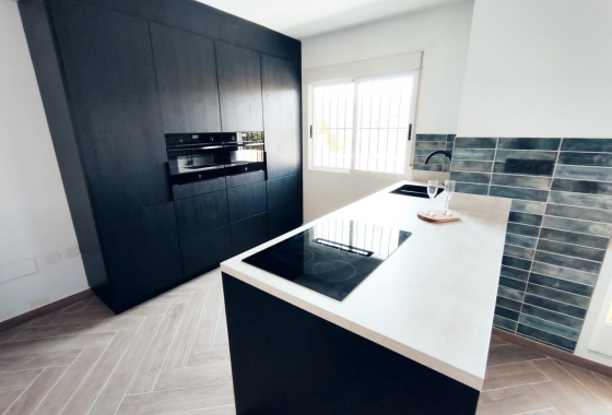 Rynek Wtórny - Bliźniak - Benijofar