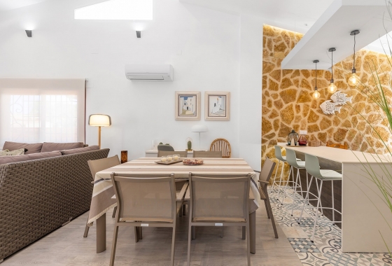 Reventa - Villa - Orihuela Costa - Punta Prima